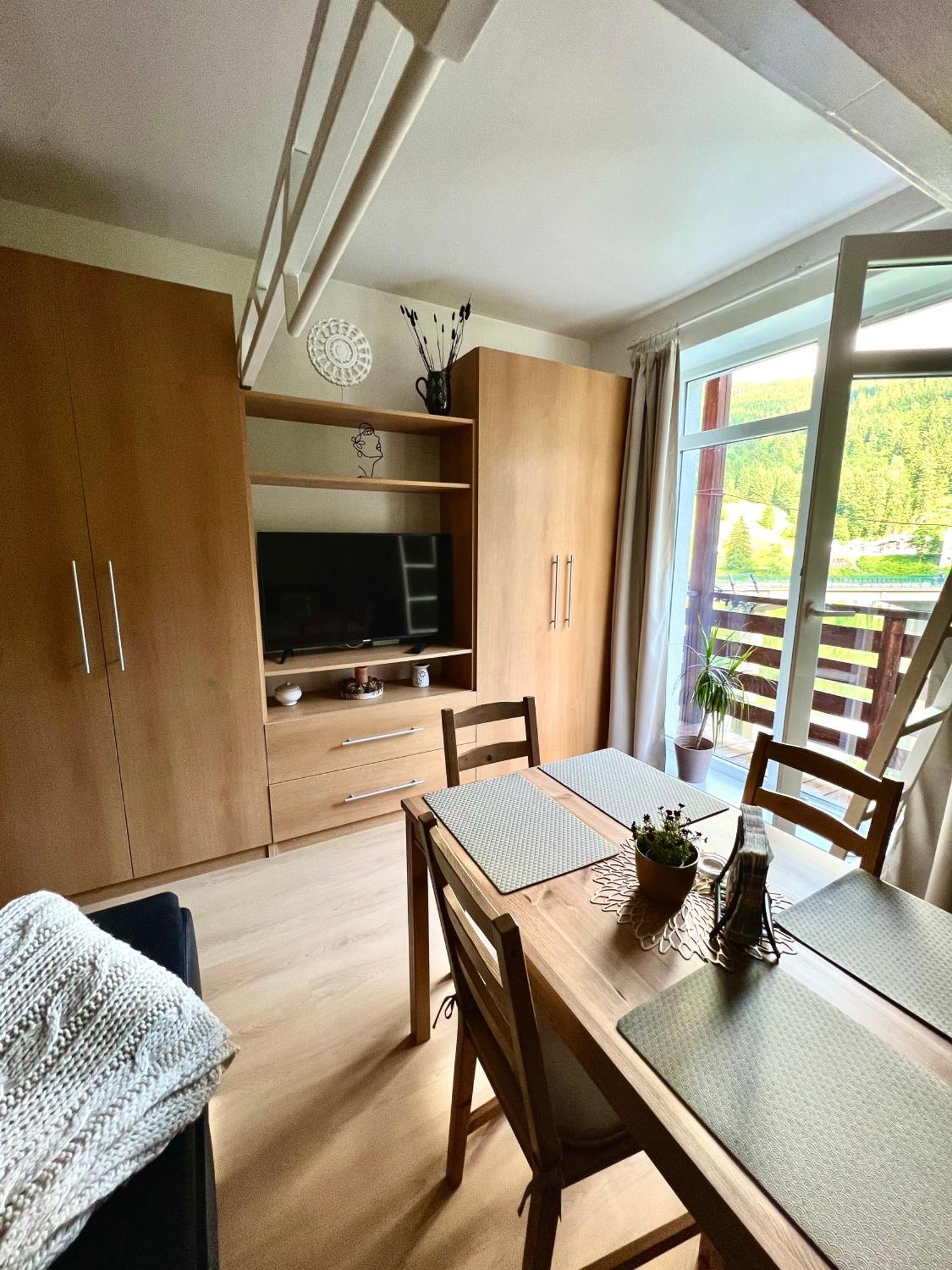 Апартаменти Apartman Labska 21 Ve Spindlerove Mlyne Шпіндлерув-Млин Екстер'єр фото
